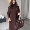 2025 Женское осенне-зимнее однотонное платье-свитер крупной вязки с высоким воротом