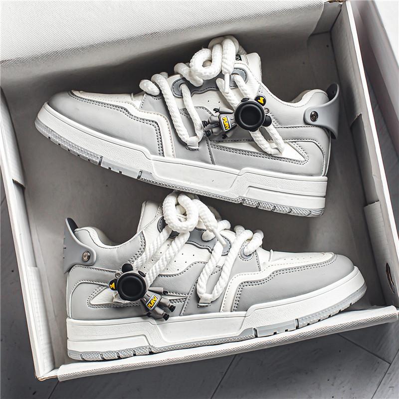 Fashion New Trendy Mens Skate Shoes Casual Breathable Outdoor Walking Sneakers Non-Slip Sports Male Athletic Pu Leather Footwear Trainer