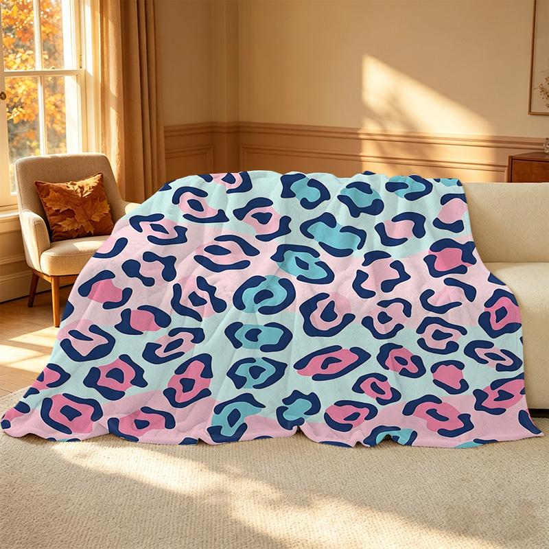 Plush Short Flannel Blanket, Leopard Print, Soft Warm Cozy Throw for Home, Sofa, Bedroom Christmas & Halloween Decor