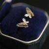 Серьги-гвоздики Huitan Fresh Gold Color Butterfly, женские модные серьги с ослепительным камнем CZ, эстетичные женские украшения, новые