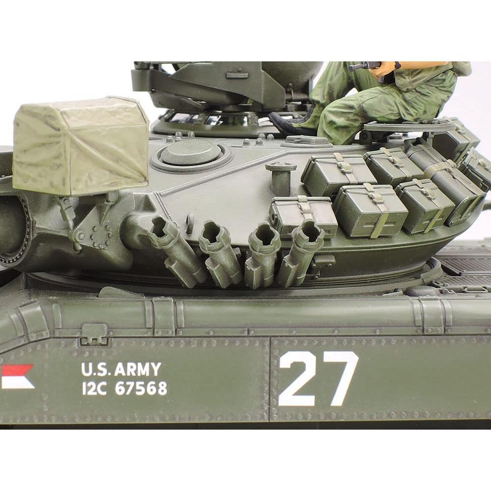 Tamiya 135 Военная миниатюра серии №365 Американский авиадесантный танк M551 Sheridan (война во Вьетнаме) Пластиковая модель 35365