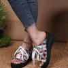 Модная обувь женская 2024 Высокое качество На шнуровке Женские шлепанцы Летний деним Открытый носок Смешанные цвета Повседневные Шлепанцы на платформе и танкетке