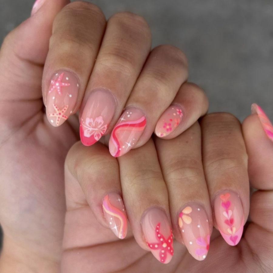 24Pcs Ocean Fish Pattern Press On Nails Short Oval Full Cover Summer Colorful Striped Fake Nails