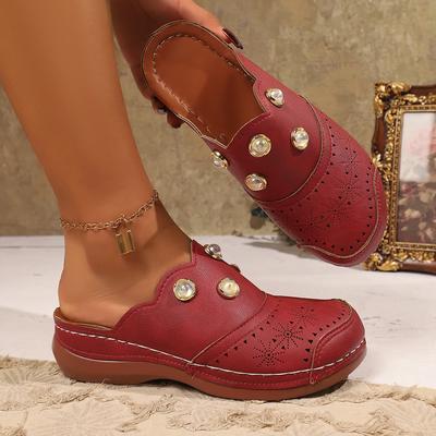 Мода 2025 Новые женские тапочки Модные сандалии с закрытым носком и жемчугом Комфортные тапочки на толстой подошве Уличная легкая обувь Шлепанцы Женские