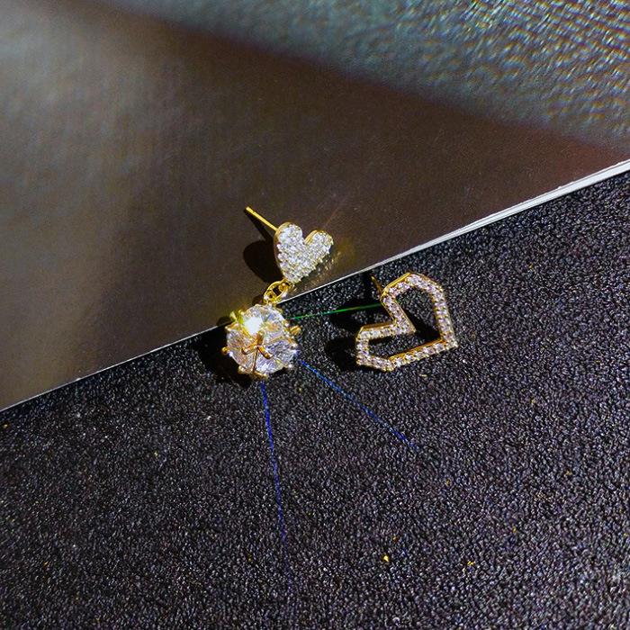 Серьги с асимметричным цирконом, серьги-сердечки, дизайнерские серьги, серьги для девушки