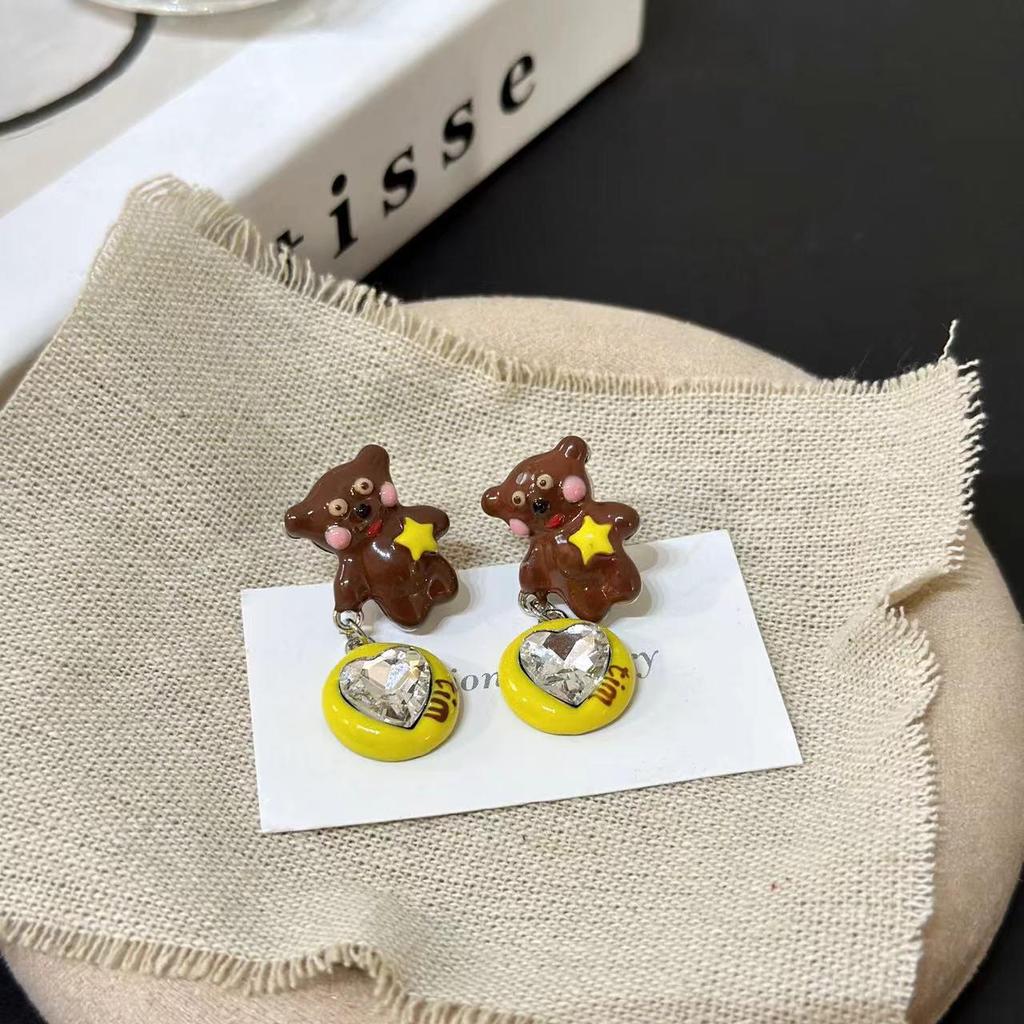 Y2K Yellow Heart Teddy Bear Zircon Stud Earrings - Cute, Cool, Niche Design Trend