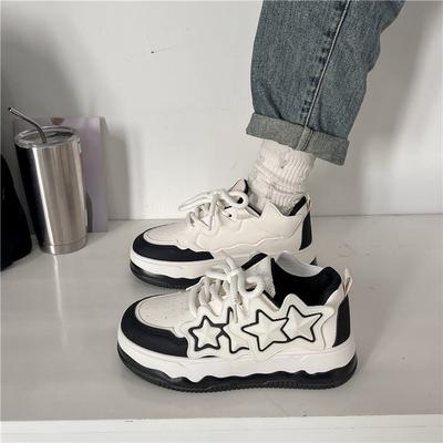 Весенние новые кожаные кроссовки с круглым носком и звездным узором, модные тонкие туфли на шнуровке, женская верхняя одежда, повседневные кроссовки