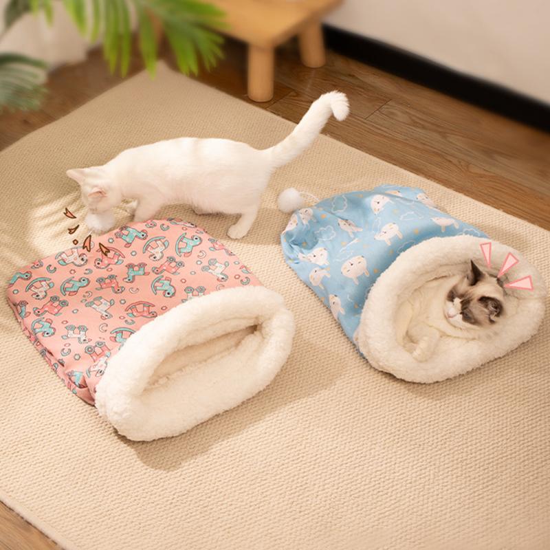 Comfortable Thickened Cat Sleeping Bag Soft Pocket Type Cat Bed Warm Closed Cat Bed Funny Pet Nest Lovely Nest Pet Supplies