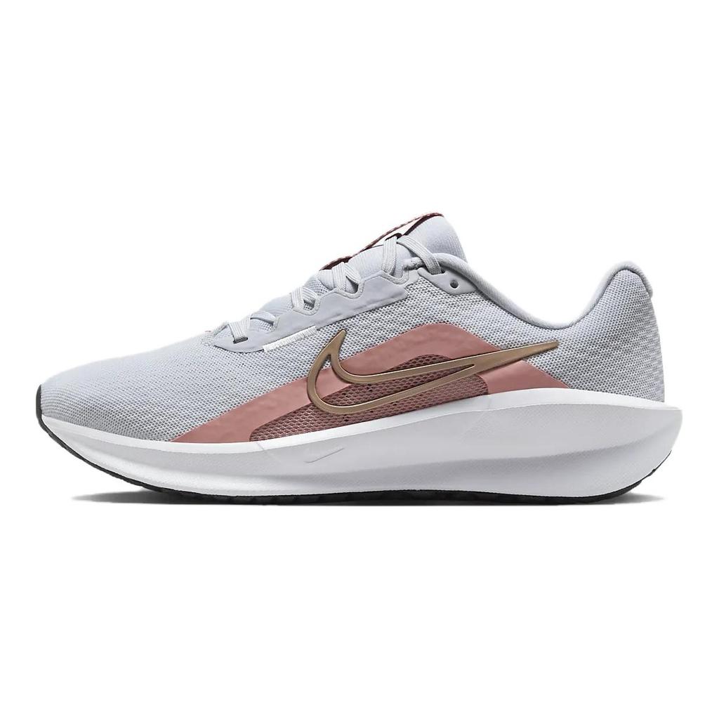 Nike Женские кроссовки Downshifter 13 Белый Красный Звездная пыль Черный Металлический Красный Бронзовый FD6476-108