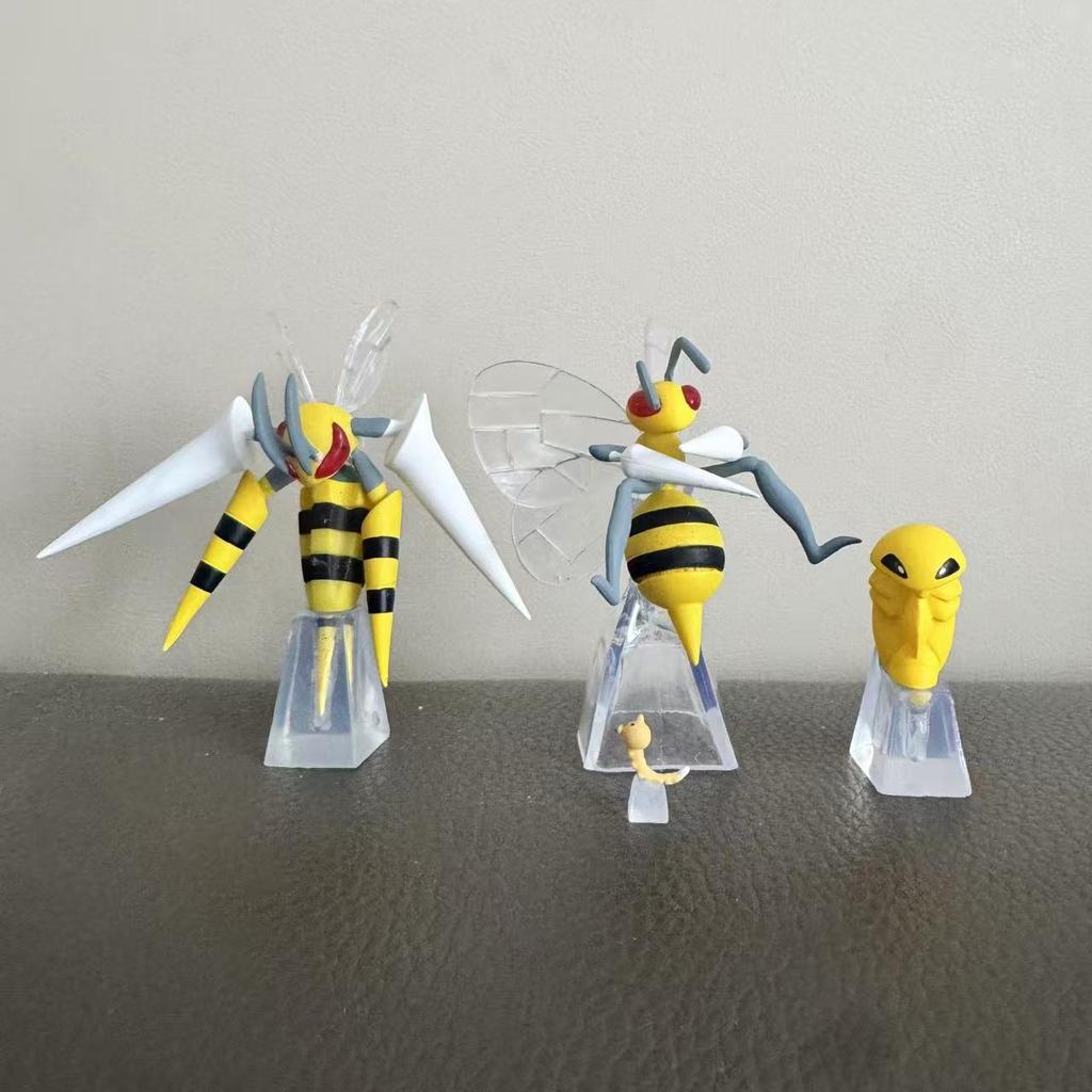 1/20 Scale The World Genuine Articuno Moltres Zapdos Nidoking Milotic Garchomp Torterra Gengar Cute Action Figure Model Toys