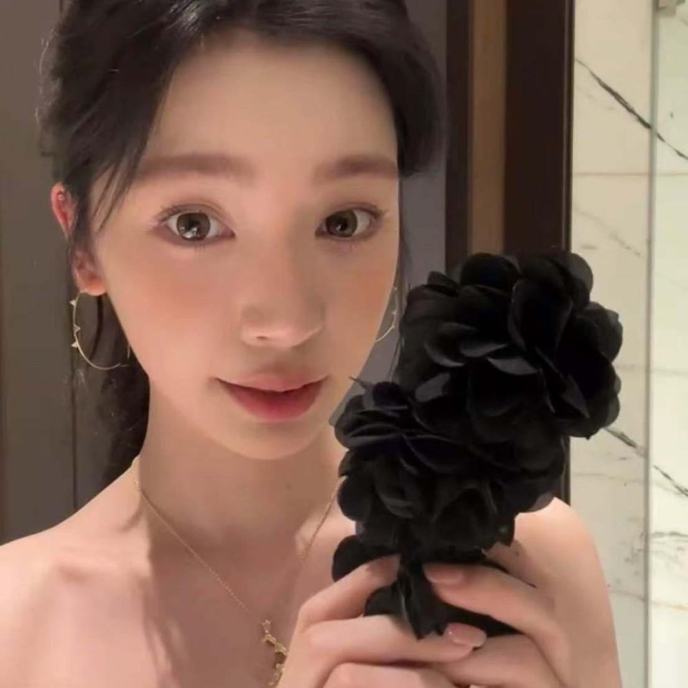 Korean Style Women Vertical Clip Sweet Floral Twisted Hair Clip Flower Banana Clips Summer