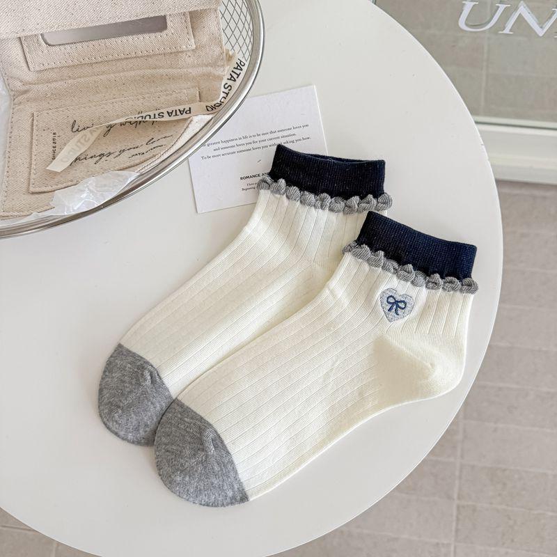 Korean Style Embroidered Bow White Cotton Women's Short Socks