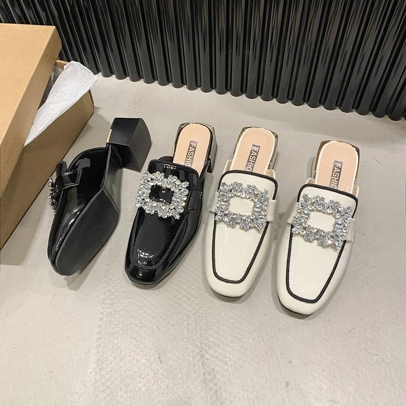 Новые модные женские туфли-мюли с кристаллами на среднем каблуке, толстые тапочки, летние роскошные шлепанцы, модные босоножки с открытой пяткой, туфли-лодочки, женские шлепанцы