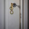 Универсальный брелок-подвеска со знаком Зодиака Змея Прочный латунный кулон Модный аксессуар для подвешивания на ключи, в машину и на рюкзак