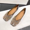 2024 Обувь для женщин Роскошные туфли на плоской подошве со стразами Повседневные туфли-лодочки Модные женские туфли-лоферы без застежек 33-43