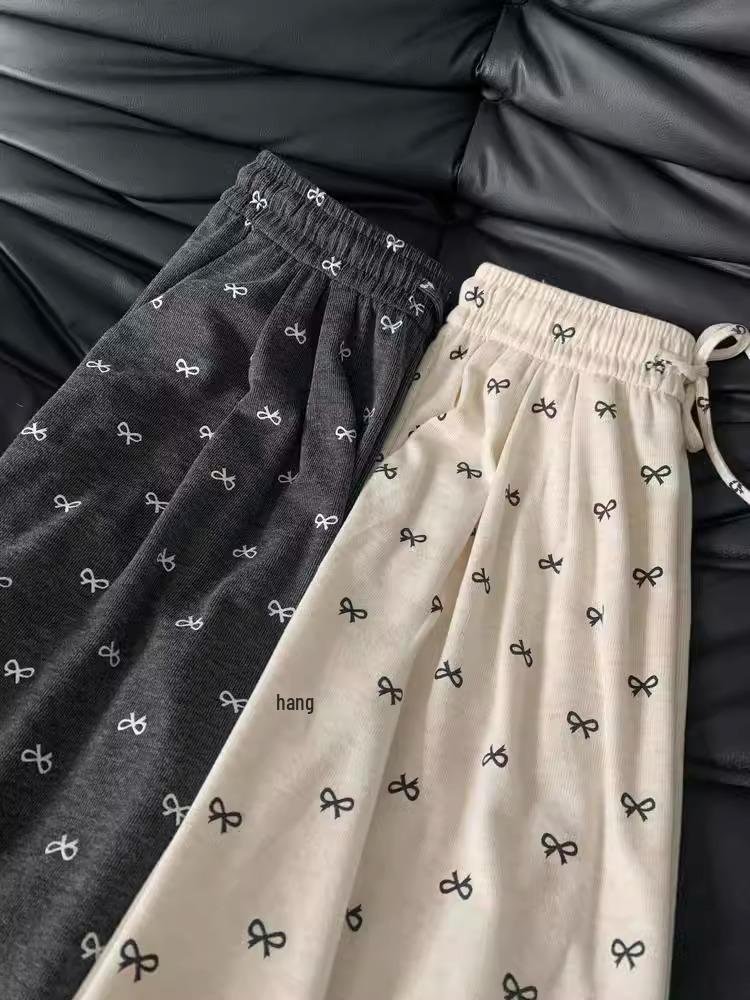 Маленькие корейские брюки с широкими штанинами и принтом-бантиком - Стройнящий драпированный дизайн для весны/осени