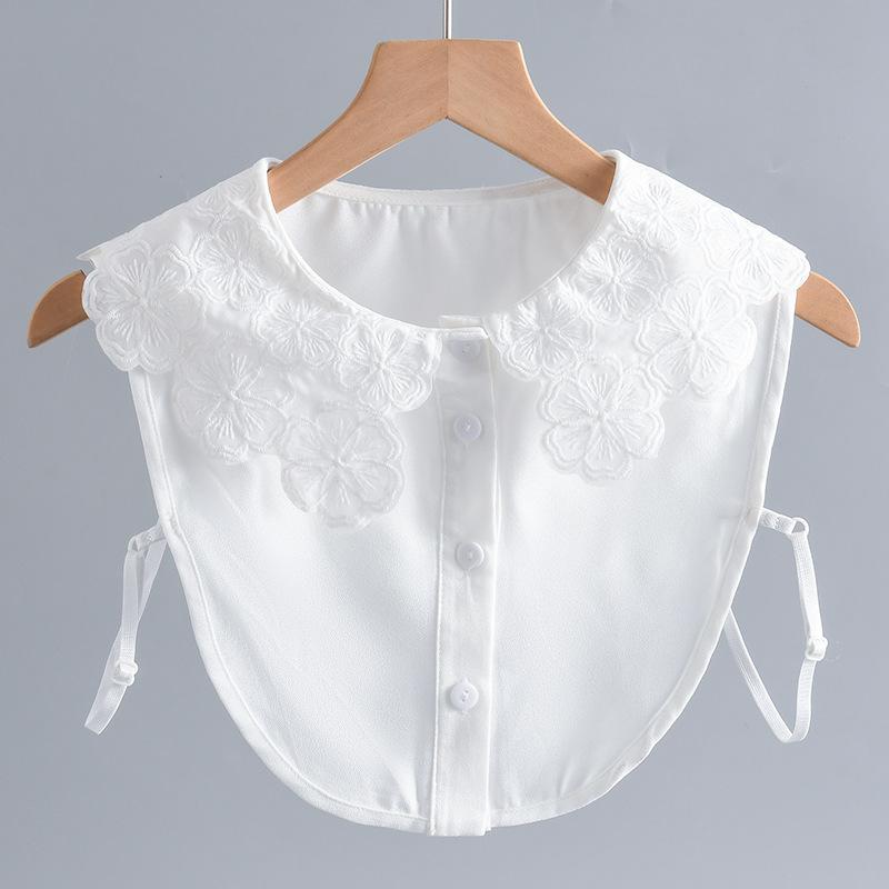 New Fake Collars Woman Vintage Half Shirt False Collar Woman Embroidery Detachable Lapel Collar Faux Col Accessories