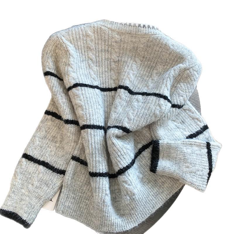 2026 Autumn Korean Style Loose Striped Knit Cardigan Women's Trendy Sweater Coat