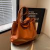 Bag Women's 2024 New Retro Fashion Handbag Simple Casual Women's Shoulder Bag Large Capacity Tote Bag Women