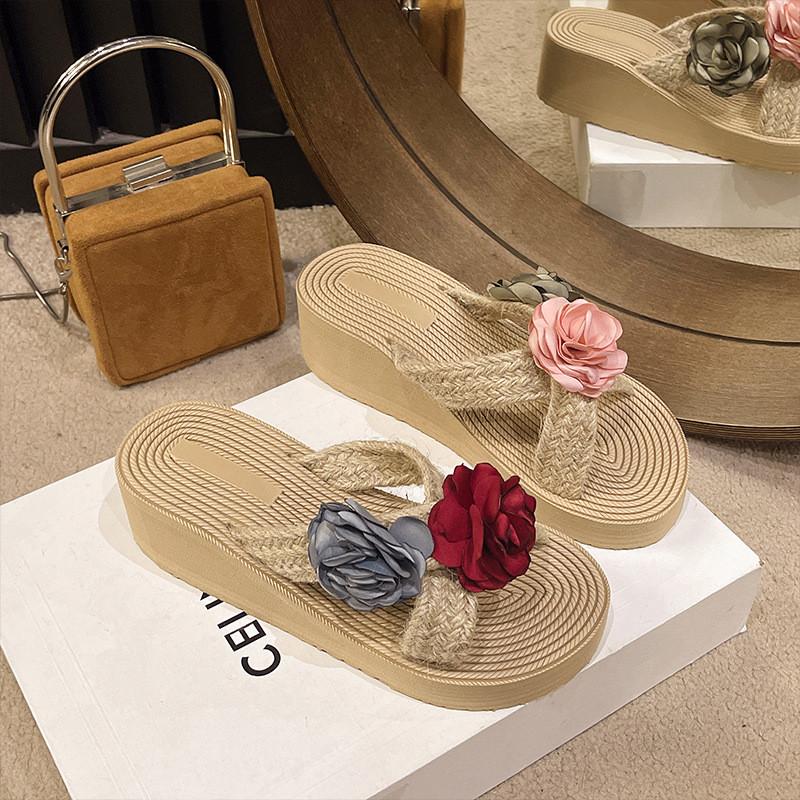 Stylish Summer Wedge Flip Flops For Women With Floral Design Comfortable Casual Wear