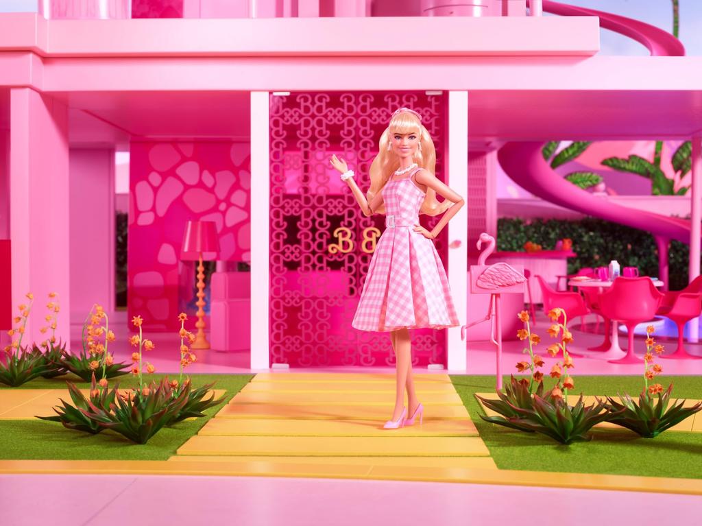 Платье MATTEL Barbie Movie Gingham для возрастной группы 10 лет и HPJ96 "Barbie" [Кукла-одевалка/Кукла] [3 шт.]