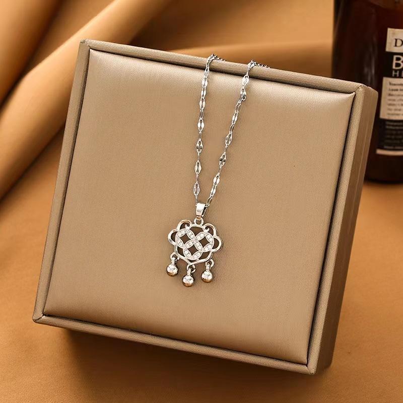 Новое ожерелье с подвеской Ping An Lock для женщин, простое, модное, легкое, роскошное, нишевое, дизайн высокого класса