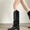 Кожаные массивные женские высокие сапоги с острым носком, модные туфли на высоком каблуке 2025 года, трендовые зимние новые туфли-лодочки до колена, мотоциклетные ботинки