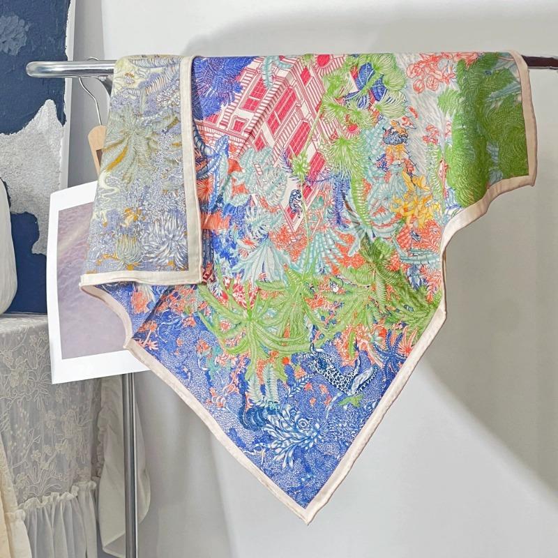 Colored leaves double-sided heterochrome silk wool silk scarf women's new thermal shawl light luxury versatile silk wool scarf