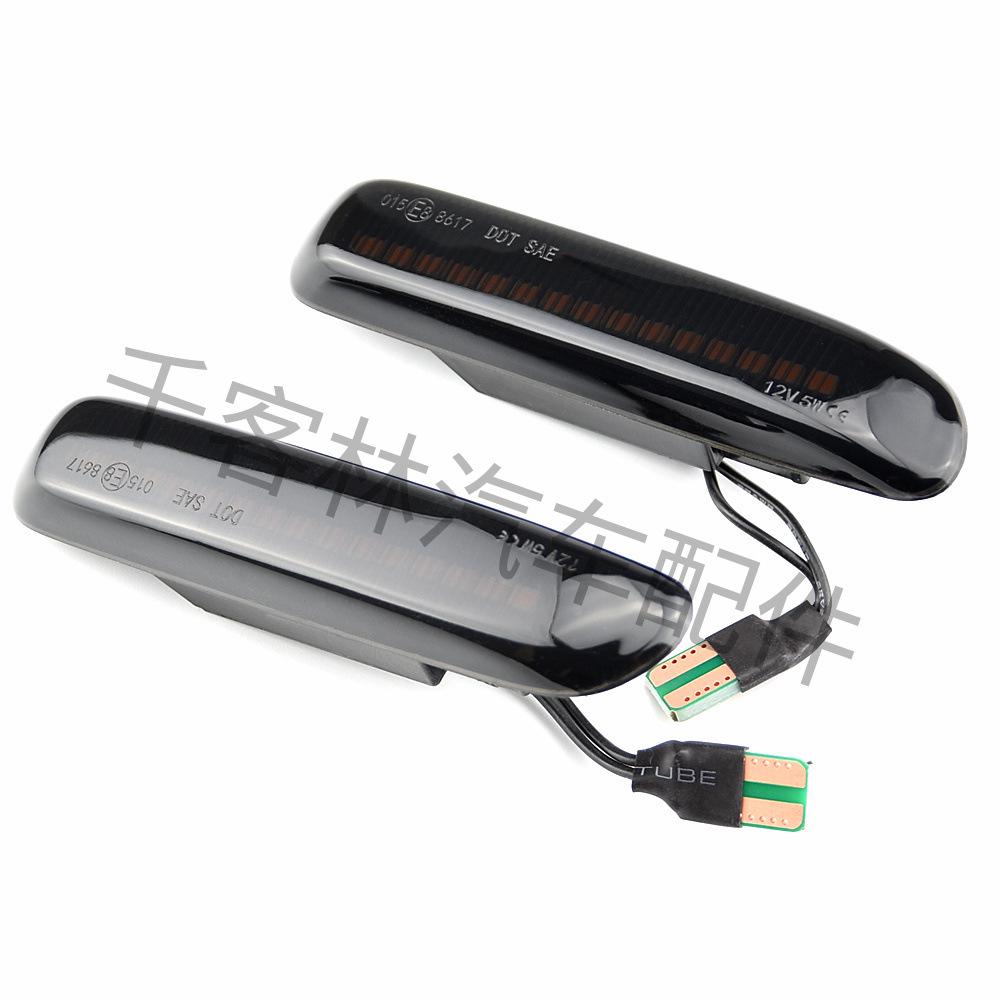 Совместим с BMW 3 серии E46 1997-2001 Динамичный светодиодный указатель поворота с бегущей строкой.