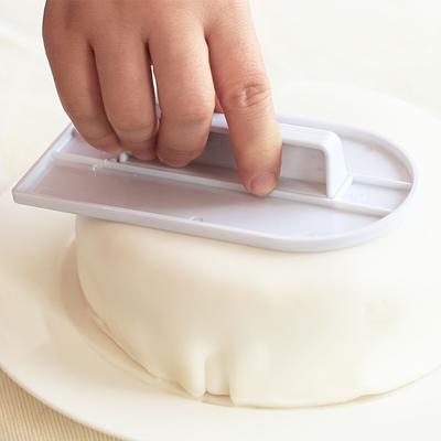 1 шт. Аксессуары для поворотного стола для торта DIY Многофункциональный набор для разглаживания крема для торта Пластиковый скребок Инструмент для выпечки