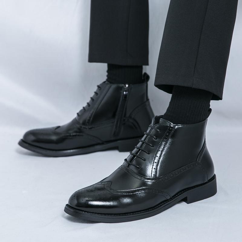 Men Brogues Boots Motorcycle Casual Ankle Boots Wingtip Dress Formal High Top Black White Leather Boots Over Sized