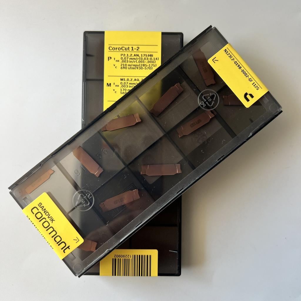 SANDVIK / N123E2-0198-0002-GF 1125 / Original Swedish hard alloy blade 10 Pcs