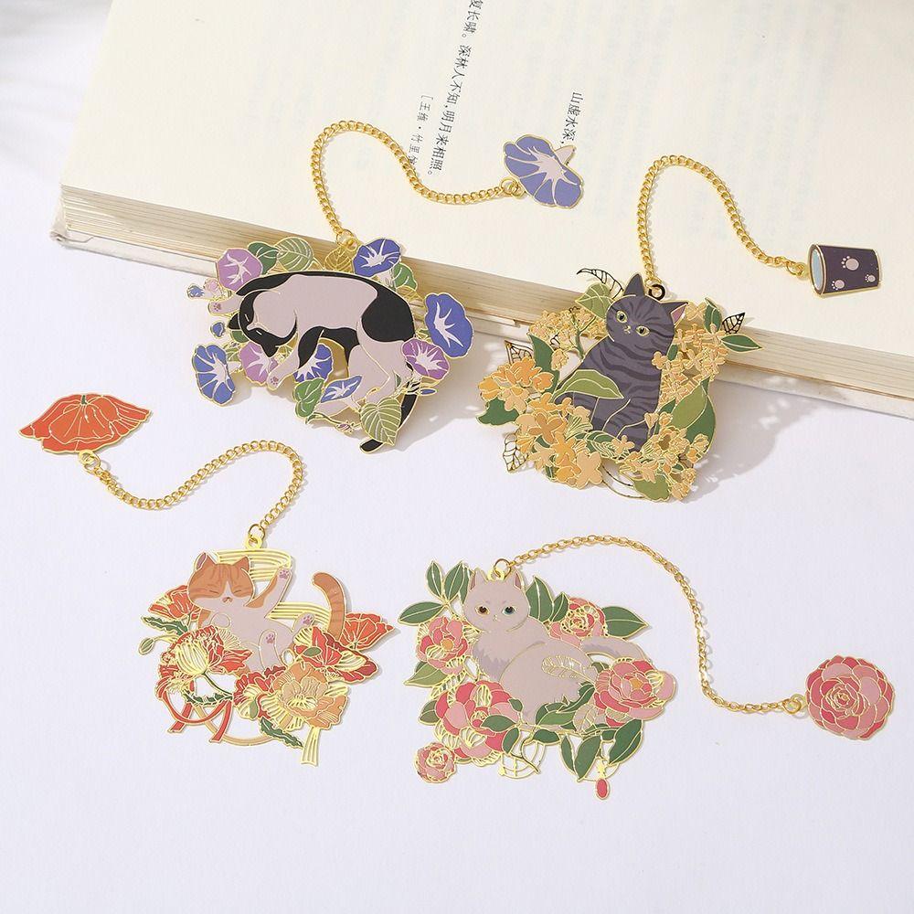 Metal Hollow Bookmark 3D Book Clip Retro Metal Bookmark Student