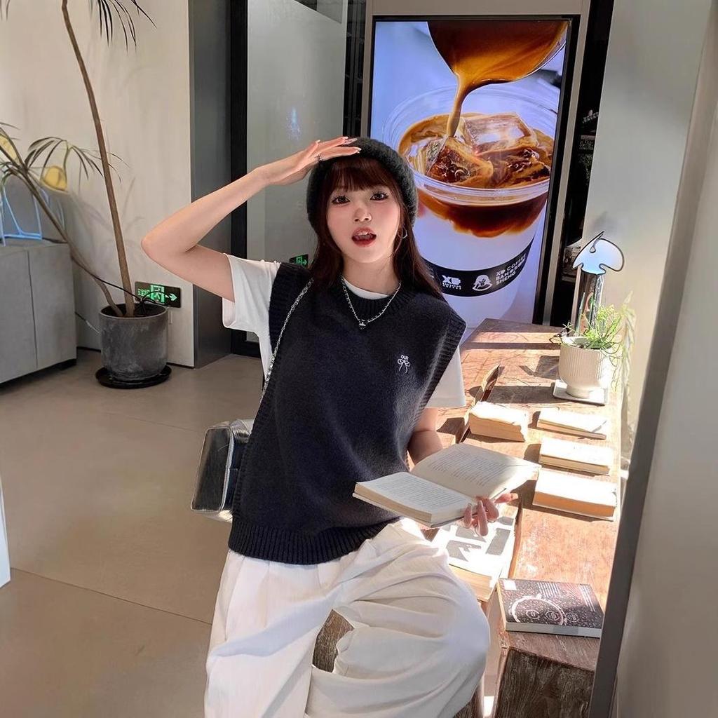 Женский вязаный жилет-свитер - Весна/Осень 2024 Маленький Без рукавов Многослойный топ