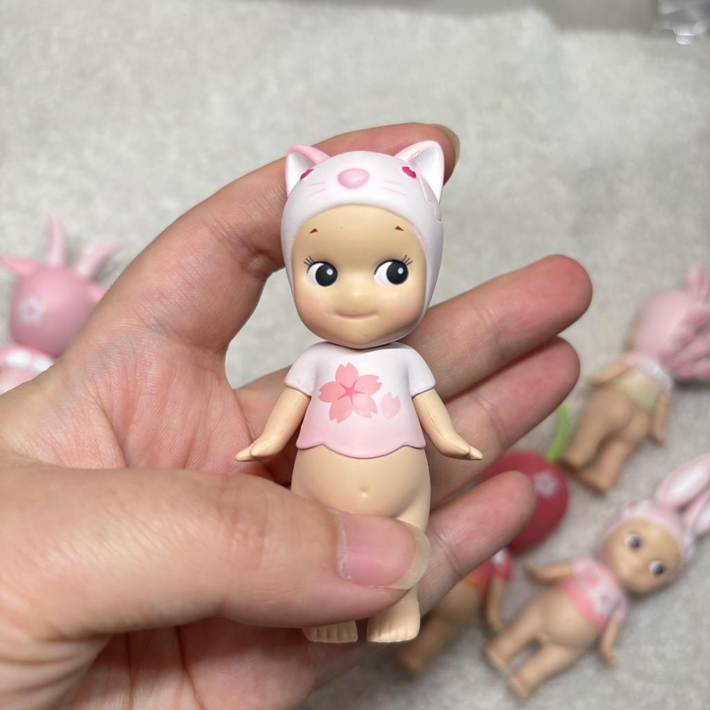 Мини-фигурка Sonny Angel Серия 'Цветение сакуры' Без коробки Без пакета Сюрприз-бокс Кот Вишневая Коза Кролик SAS65502