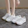 Летняя женская обувь 2025 новая мягкая подошва легкая сетчатая дышащая универсальная повседневная ультратонкая удобная белая обувь тренд