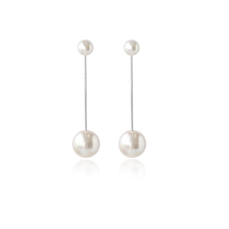 Korean S925 Sterling Silver Pearl Stud Earrings - Trendy and Elegant Design