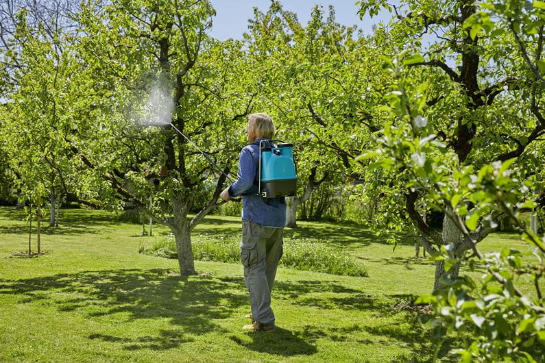 PLUS PRESSURE SPRAYER 12L - HG-11140-20