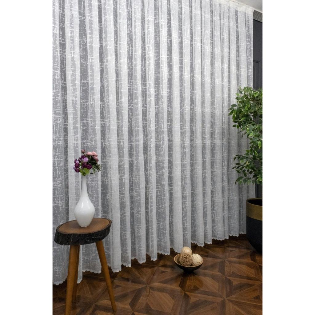 Занавес из тюля с дополнительным использованием для использования одного крыла