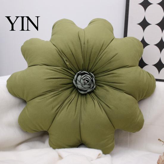 Breathable Velvet Throw Pillow Round Flower Pillow, 16 Inch Decorative Cushion, Soft Small Accent for Chair Stuffed Shape Sofa Couch Bed