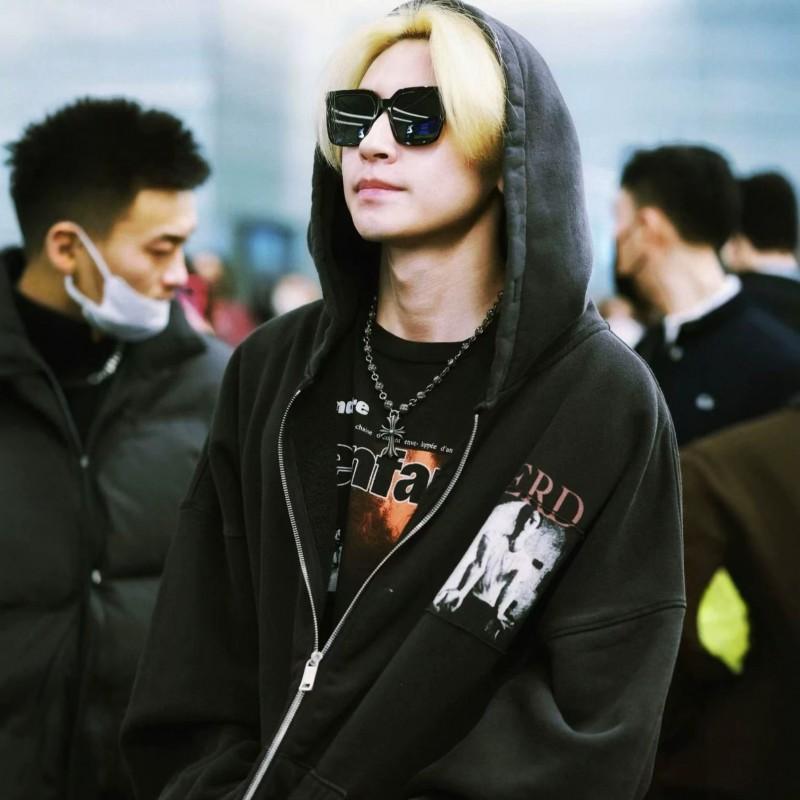 Mens Oversized Hooded Sweatshirt With Zipper Graphic Print Washed Cotton Loose Fit Fall Winter 2025 Collection