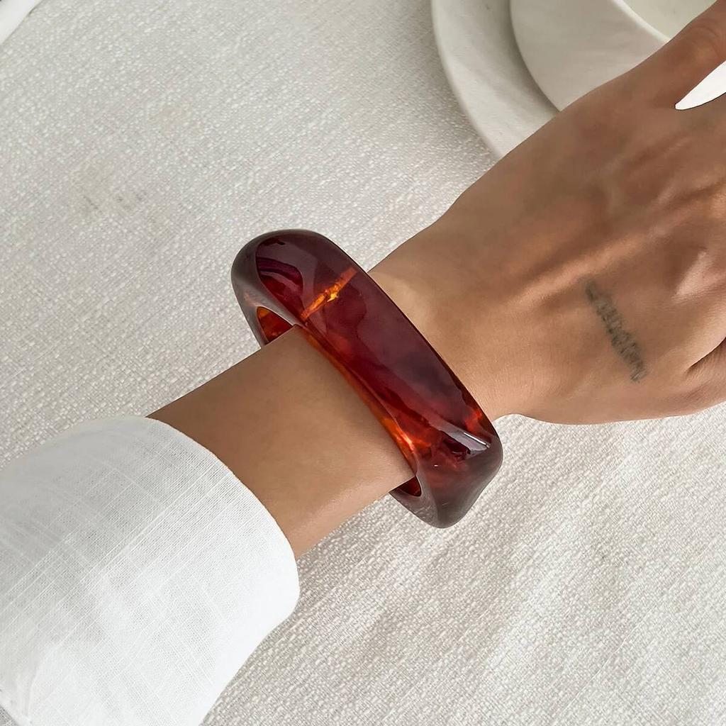 SHIXIN 3 Styles Vintage Thick Resin Acrylic Wide Bracelet for Women Simple Irregular Metal Open Spring Bangle Party Jewelry 2026