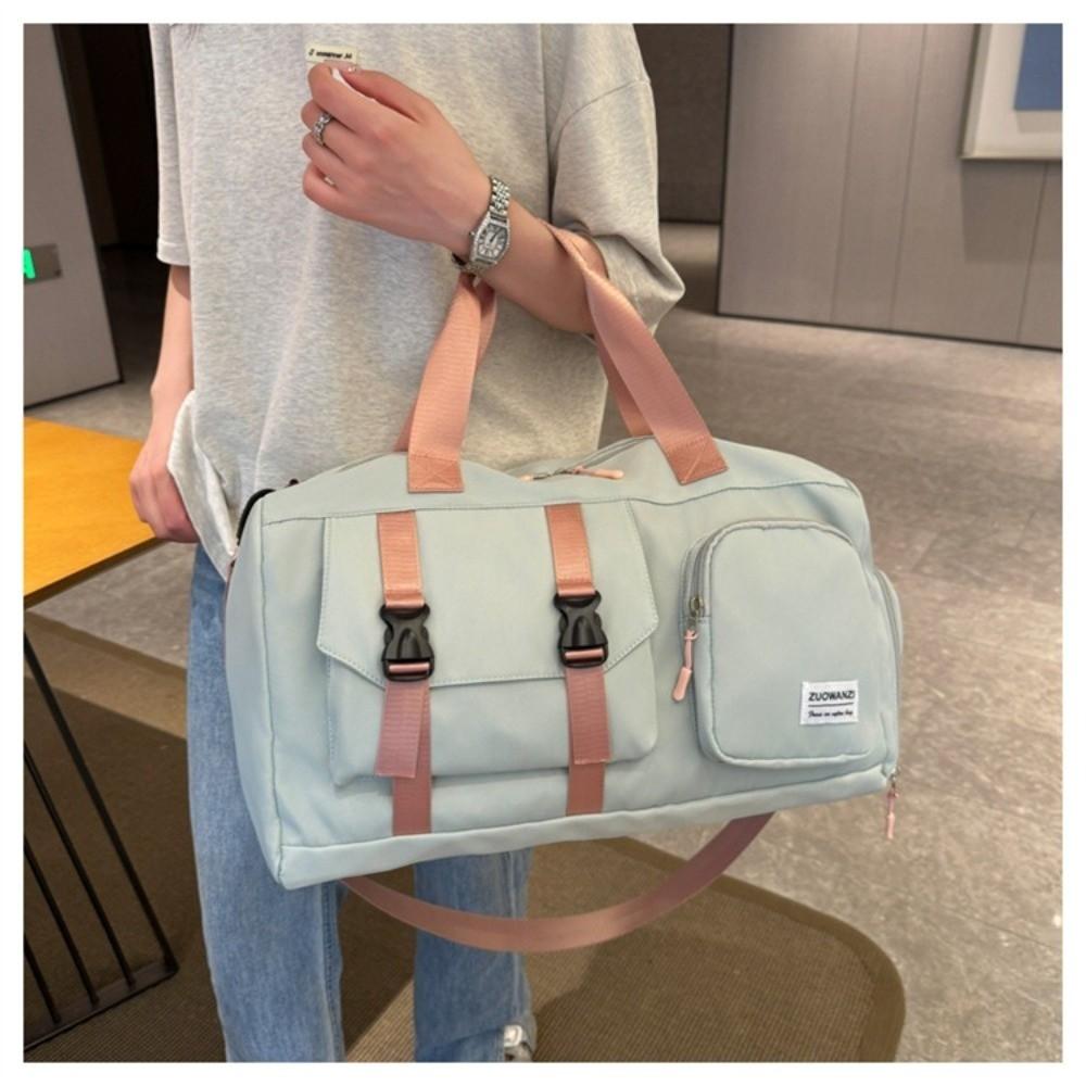 Lightweight Travel Duffle Bag Large Capacity Sports Bag Trendy Fitness Bag for Women