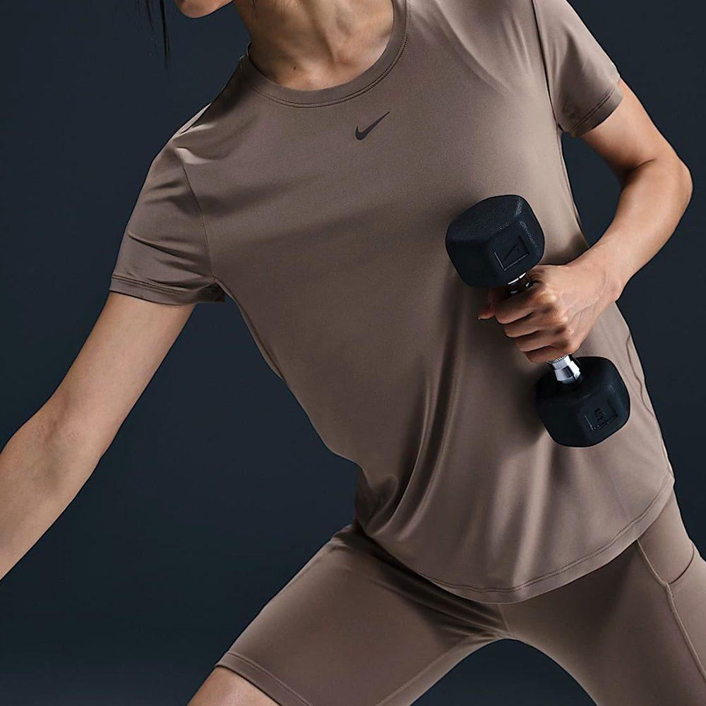 Nike Женская футболка Dri Fit Коричневая FN2799-233