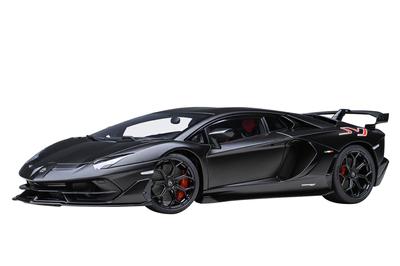 AUTOart AUTOart Lamborghini Aventador SVJ Матово-черный Готовый продукт 1/18