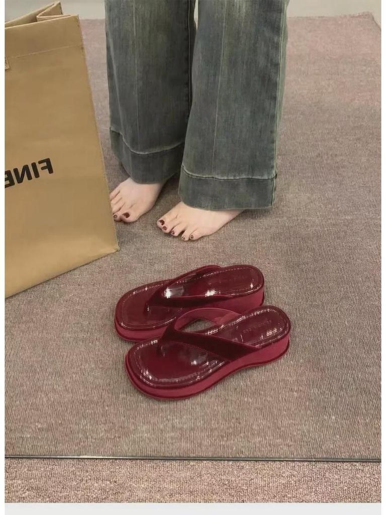 Женские шлепанцы на толстой подошве, корейский летний стиль 2024 года, уличные сандалии на плоской подошве для пляжных платьев