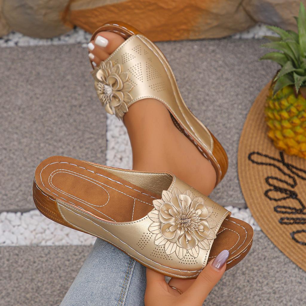 Цветочные тапочки женские на танкетке с толстой подошвой летние прохладные тапочки новая уличная обувь