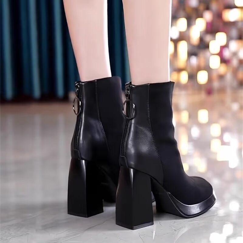 Square Head Platform Short Boots Women's Autumn and Winter 2025 New Suede High Heels Thick Heel Waterproof Table Martin Boots Women's Boots