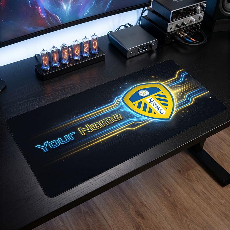 Большой коврик для мыши Leeds United на заказ, Печать персонализированного текста с именем, Нескользящий коврик для стола с логотипом футбольного клуба, Игровой подарок