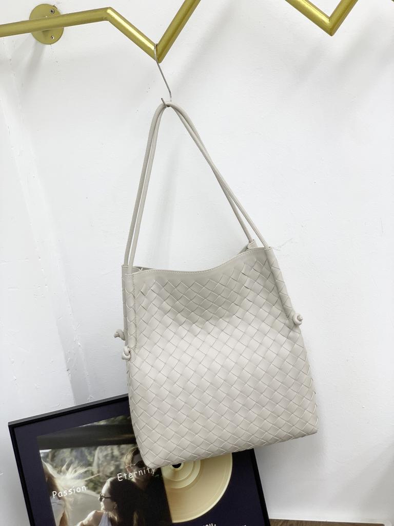 Новая женская сумка из коровьей кожи, плетеная корзина для овощей, большая вместимость, сумка через плечо на одно плечо, плетеная для женщин